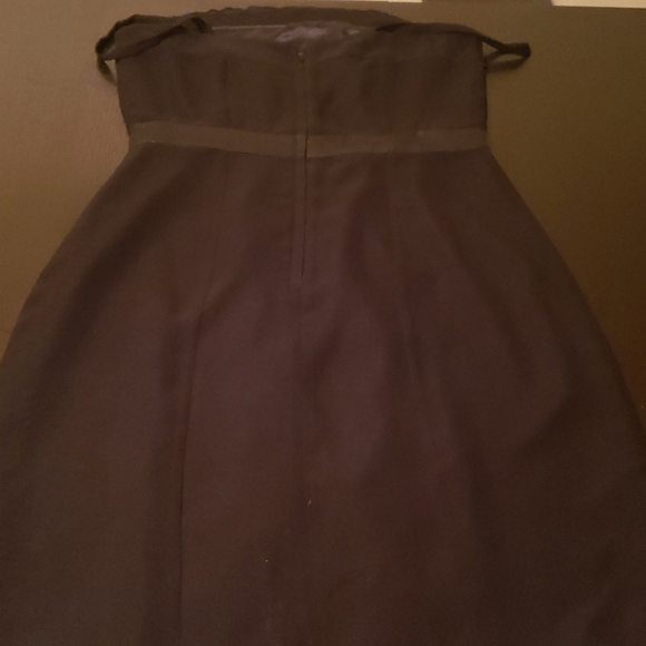 RW&CO Ruffle front Dress - Picture 6 of 7